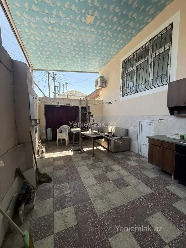 Satılır 4 otaqlı həyət evi 100 m²