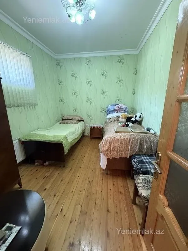 Satılır 4 otaqlı həyət evi 100 m²