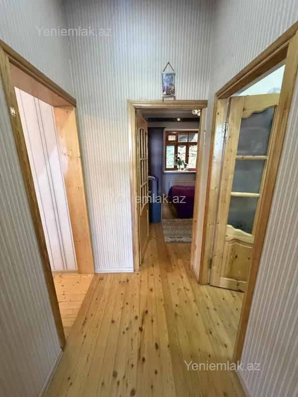 Satılır 4 otaqlı həyət evi 100 m²