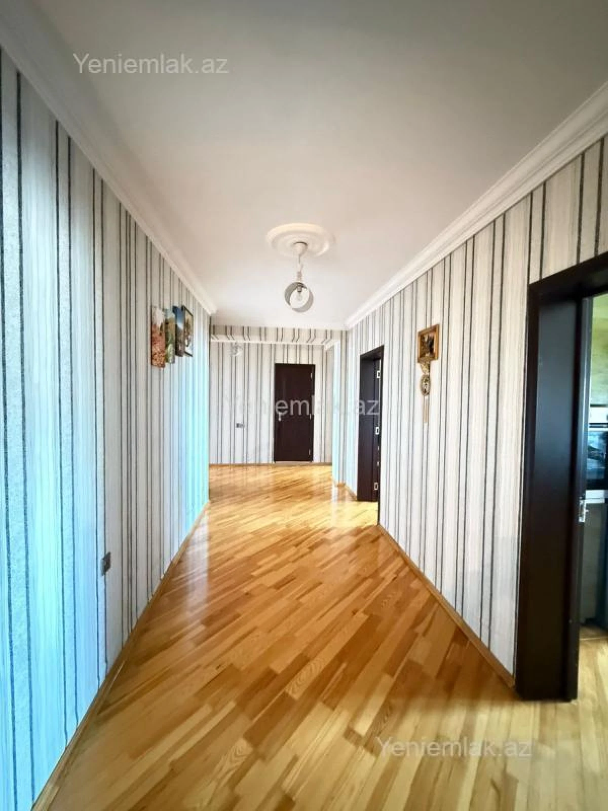 Satılır 3 otaqlı yeni tikili 124 m²
