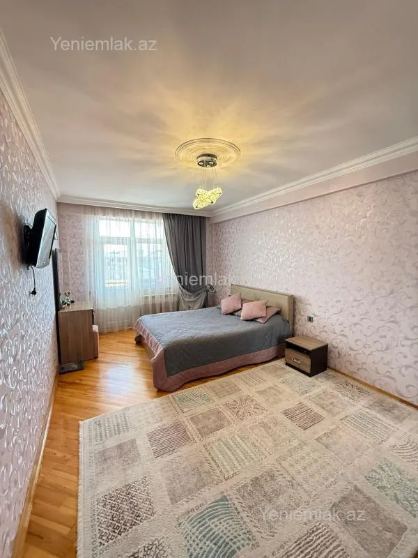Satılır 3 otaqlı yeni tikili 124 m²