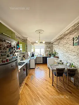 Satılır 3 otaqlı yeni tikili 124 m²