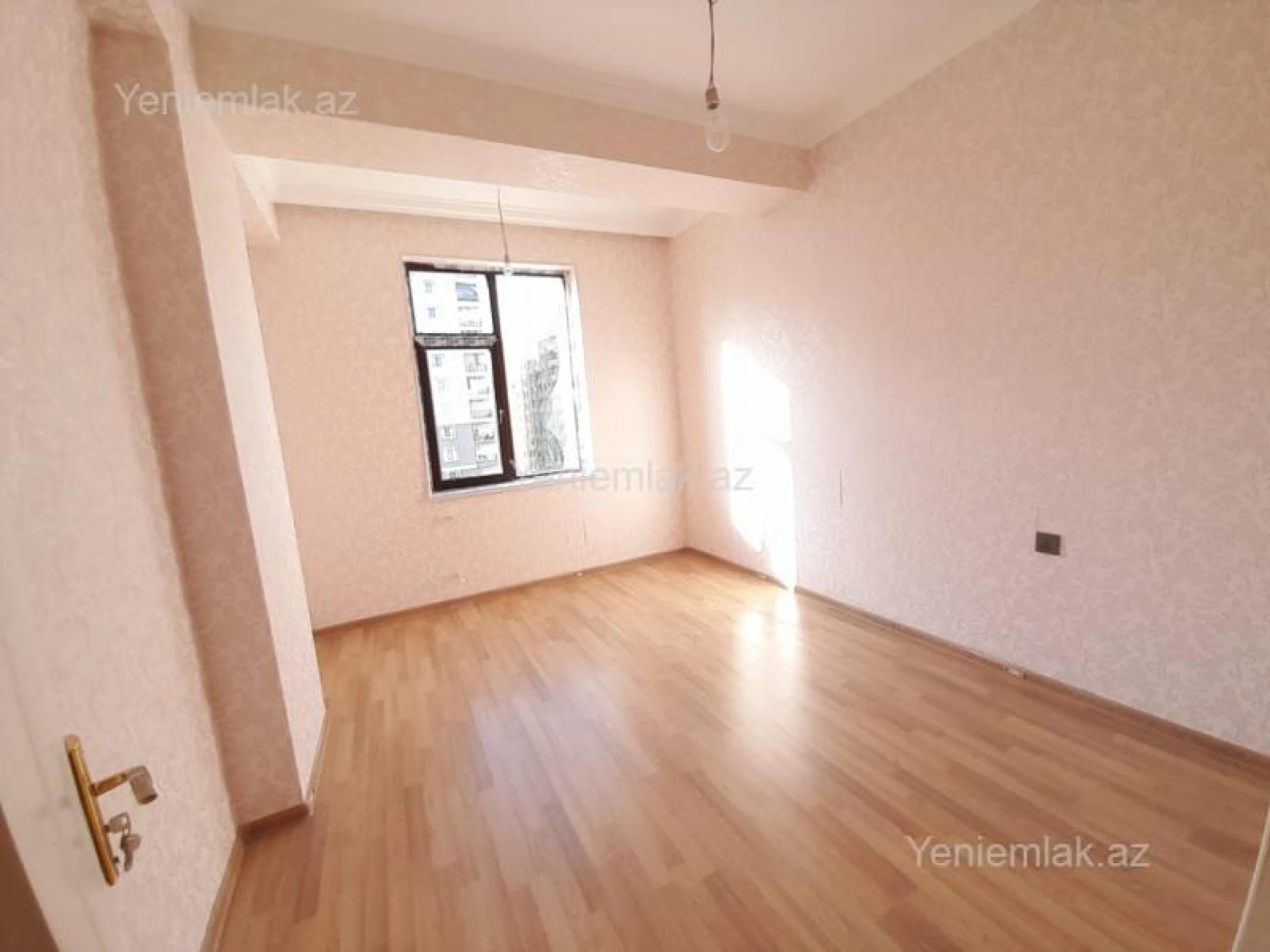 Satılır 3 otaqlı yeni tikili 112 m²