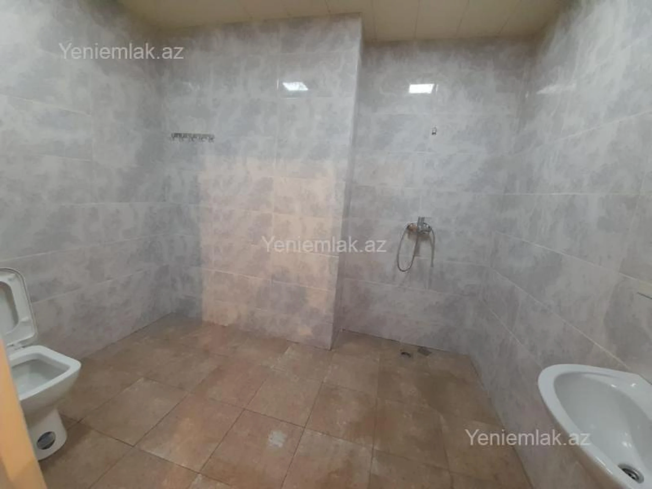 Satılır 3 otaqlı yeni tikili 112 m²