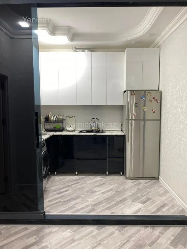Satılır 2 otaqlı yeni tikili 60 m²