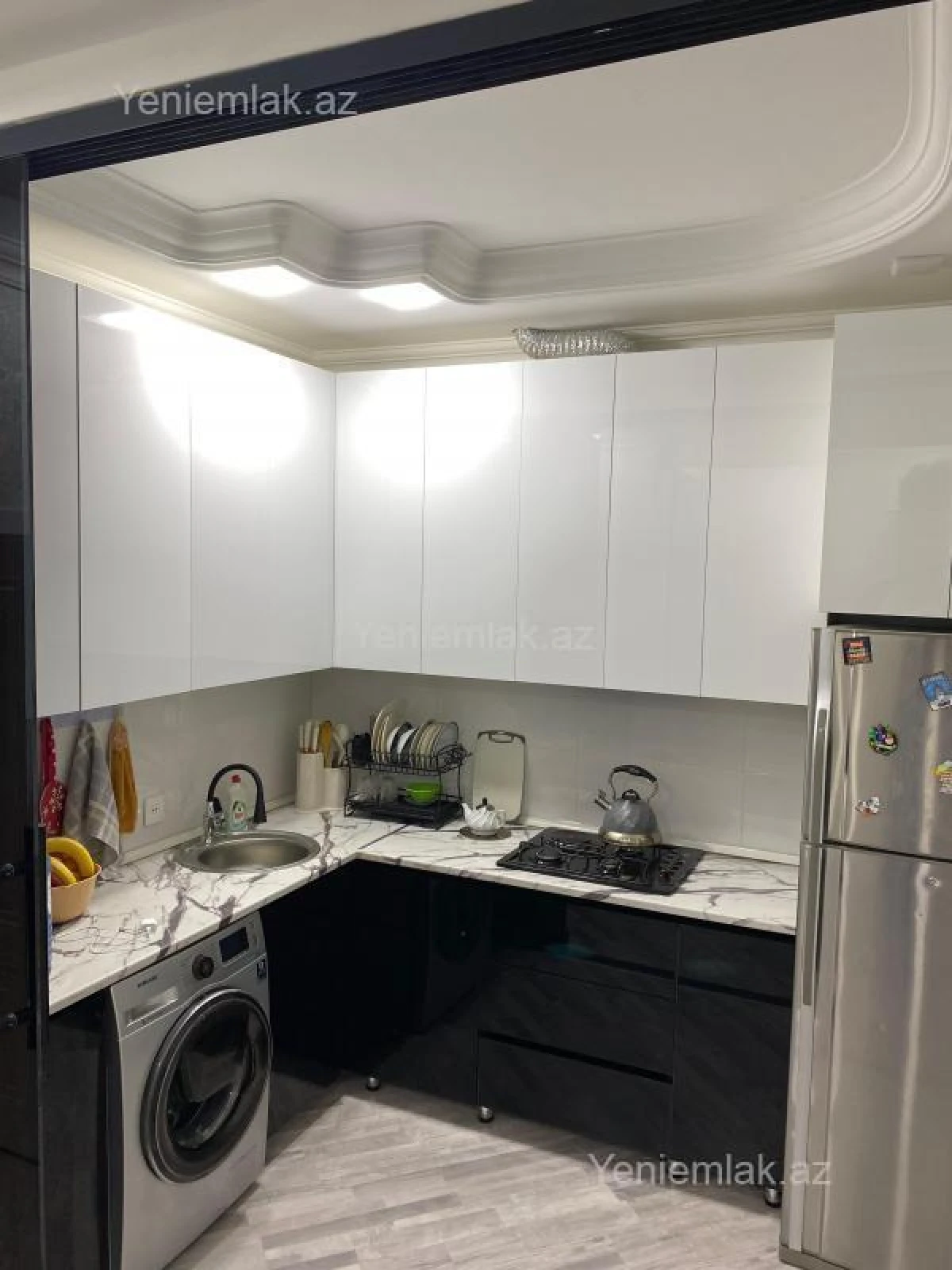 Satılır 2 otaqlı yeni tikili 60 m²