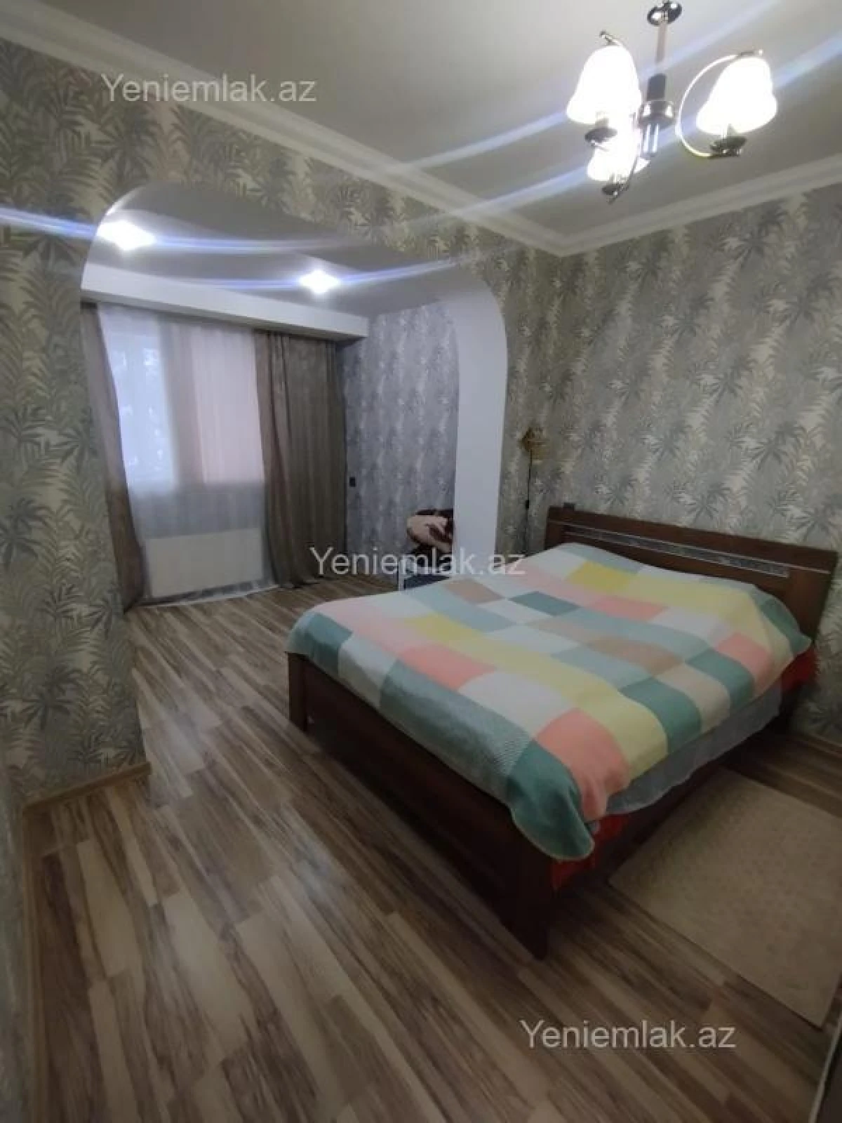 Satılır 6 otaqlı həyət evi 170 m²