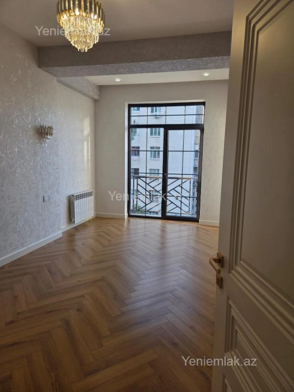 Satılır 2 otaqlı yeni tikili 76 m²