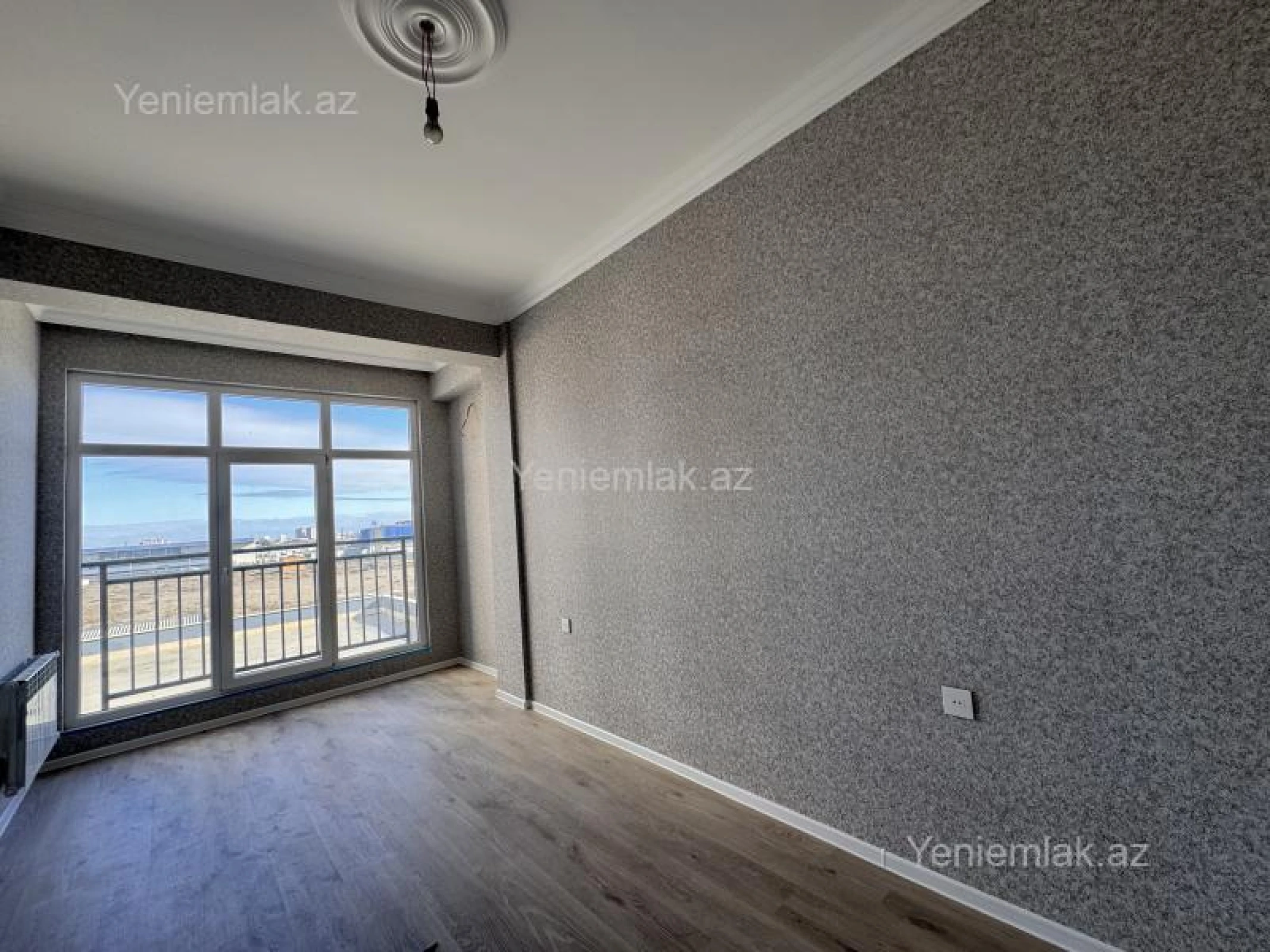 Satılır 2 otaqlı yeni tikili 78 m²