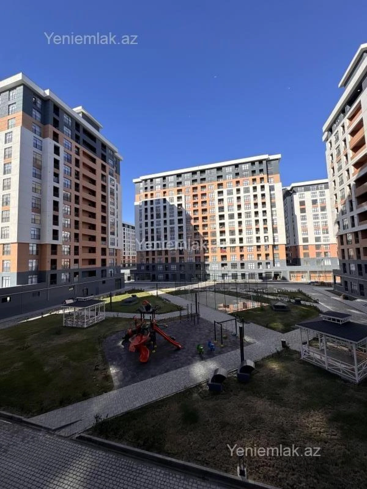 Satılır 2 otaqlı yeni tikili 78 m²