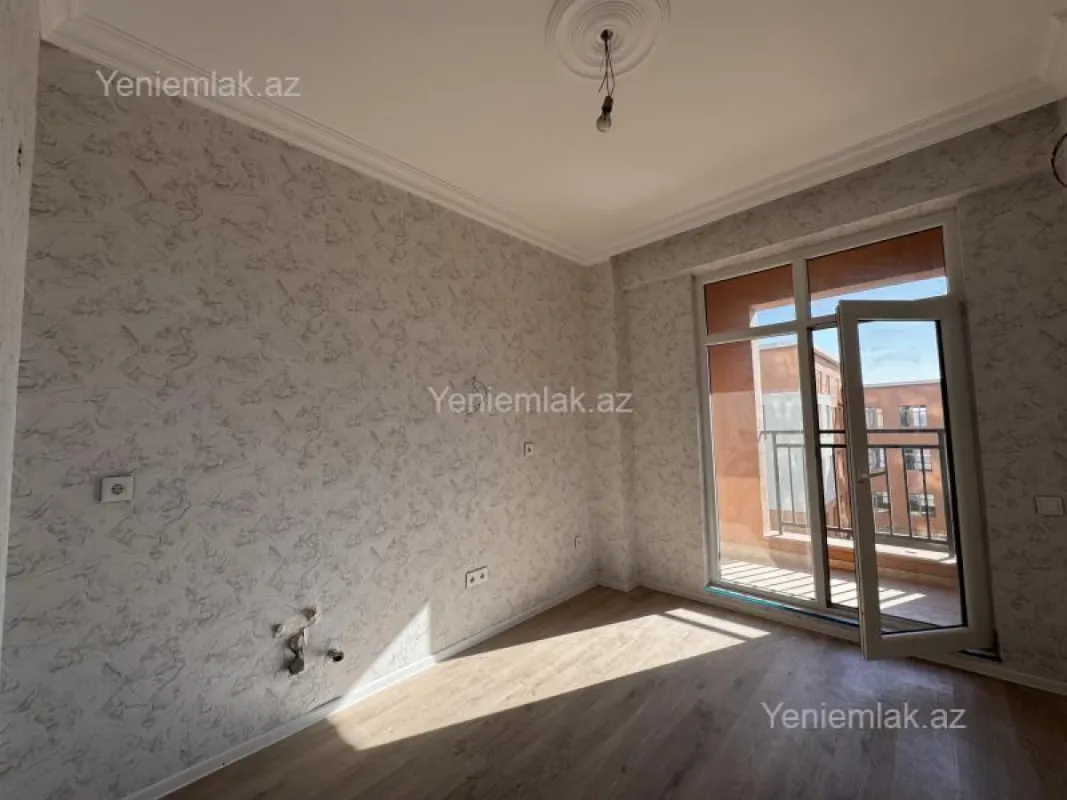 Satılır 2 otaqlı yeni tikili 78 m²
