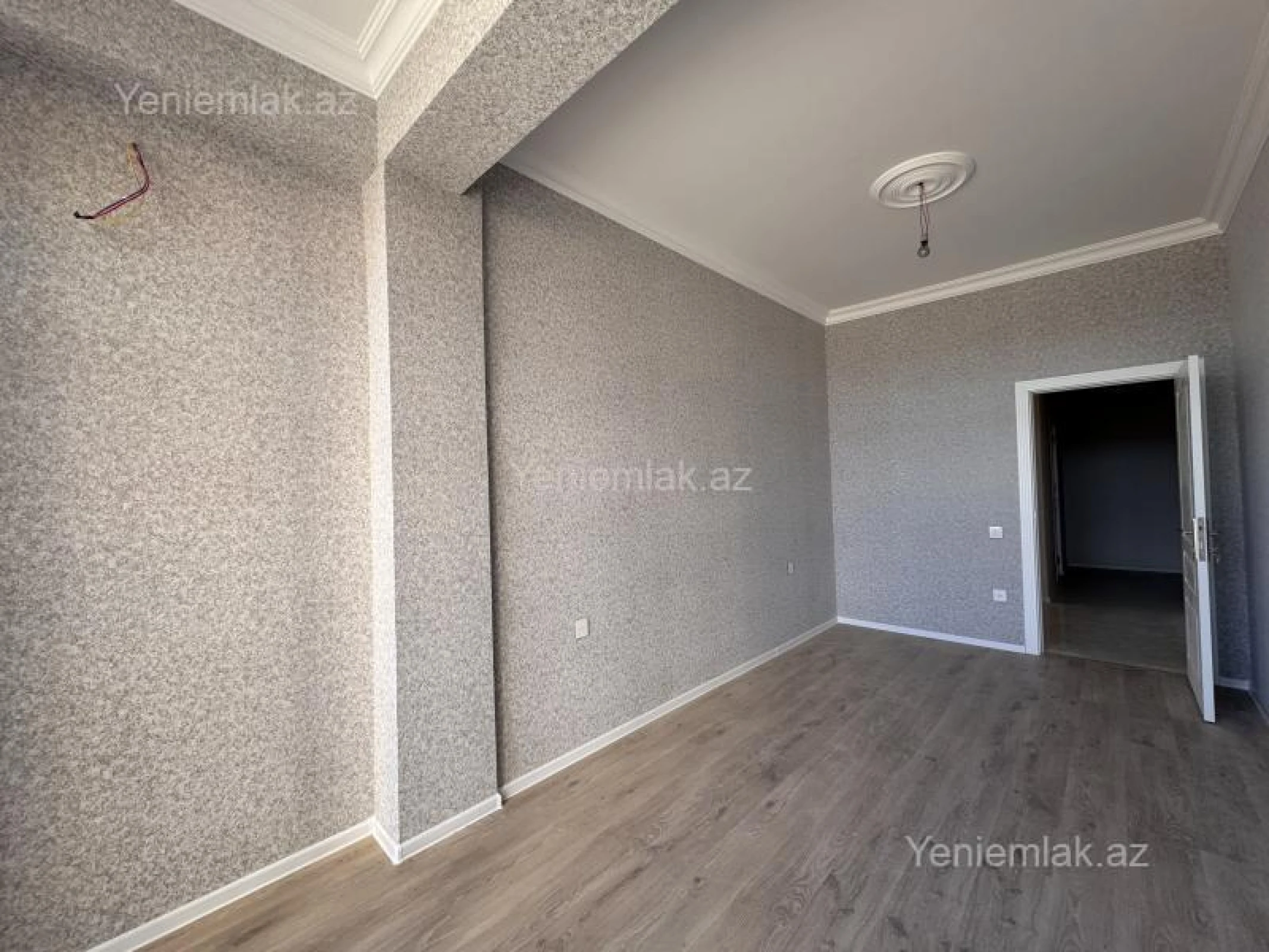 Satılır 2 otaqlı yeni tikili 78 m²