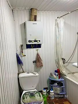 Satılır 1 otaqlı köhnə tikili 40 m²
