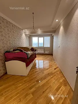 Satılır 3 otaqlı yeni tikili 135 m²
