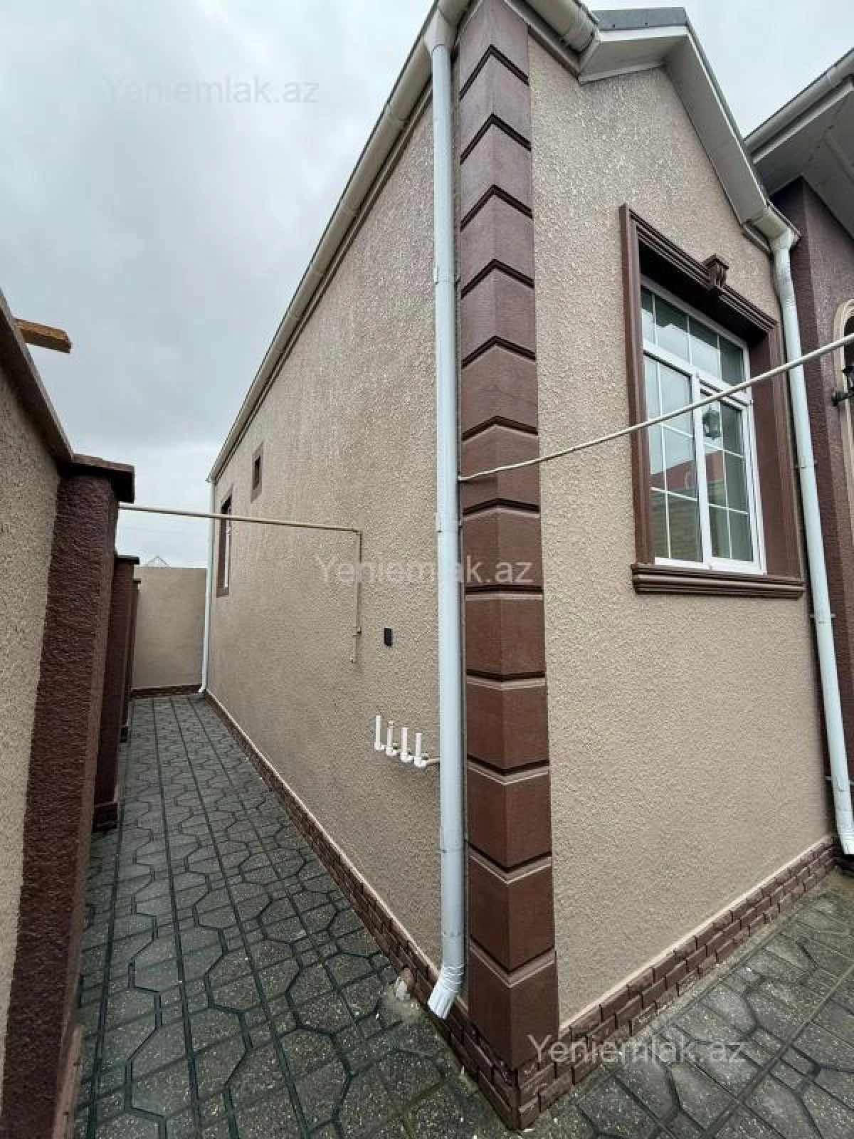 Satılır 3 otaqlı həyət evi 100 m²