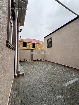 Satılır 3 otaqlı həyət evi 100 m²