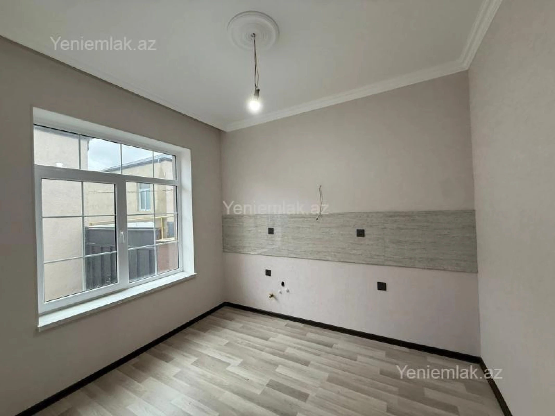 Satılır 3 otaqlı həyət evi 100 m²