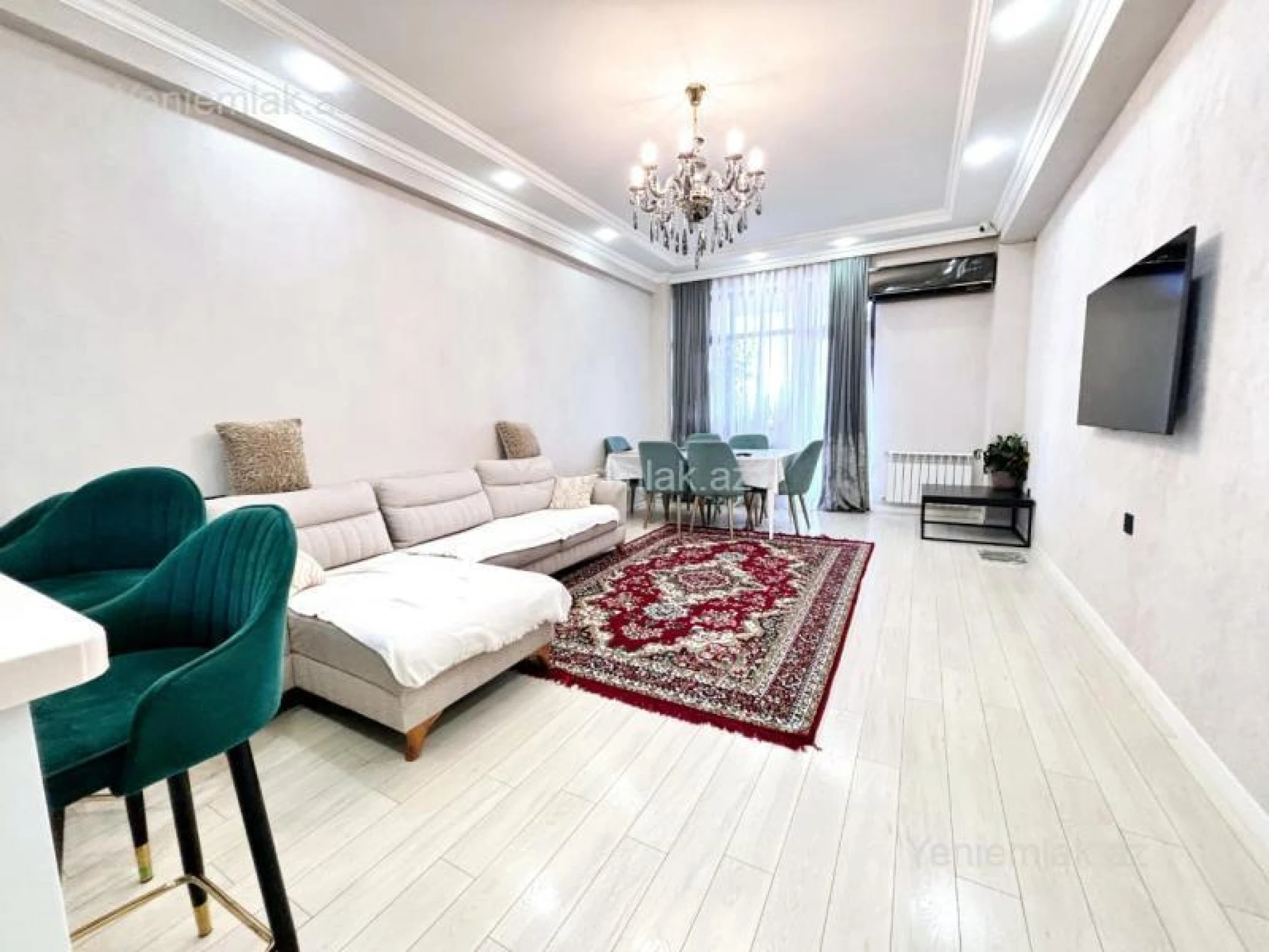 Satılır 3 otaqlı yeni tikili 120 m²