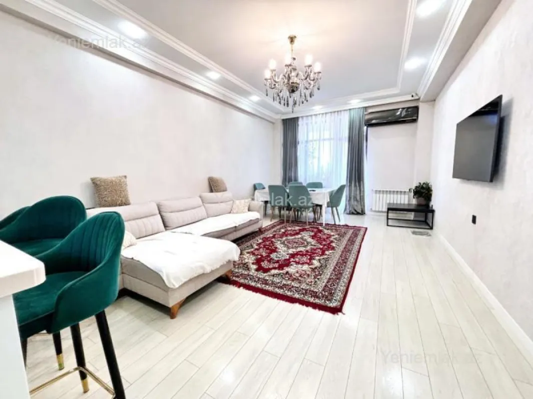 Satılır 3 otaqlı yeni tikili 120 m²