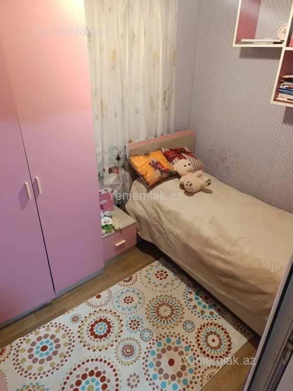 Satılır 2 otaqlı köhnə tikili 58 m²