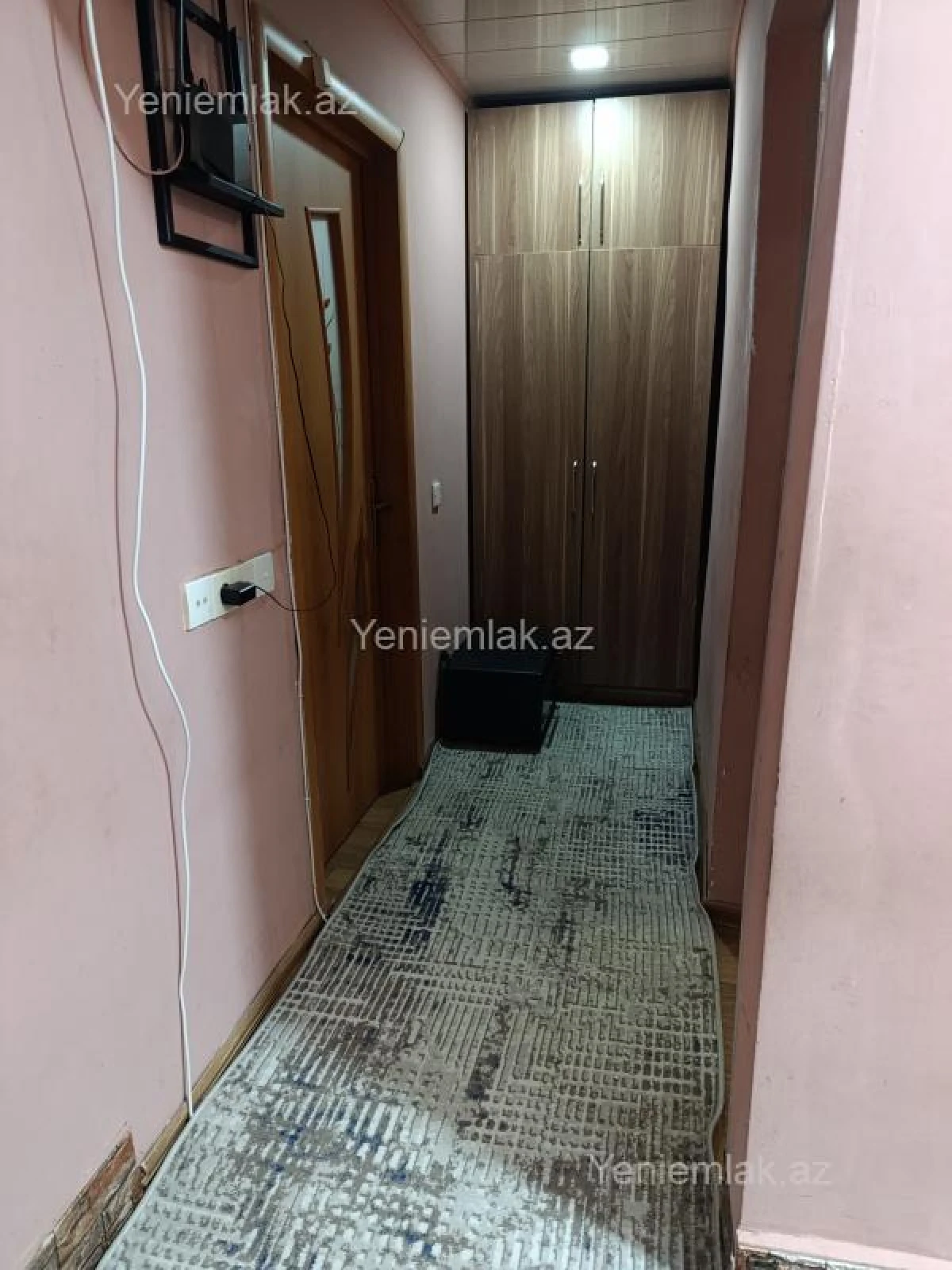 Satılır 2 otaqlı köhnə tikili 58 m²