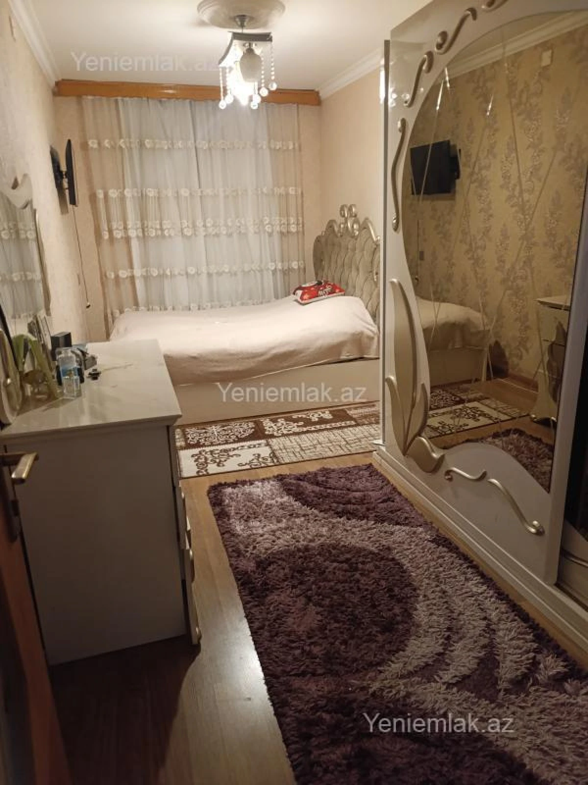 Satılır 2 otaqlı köhnə tikili 58 m²