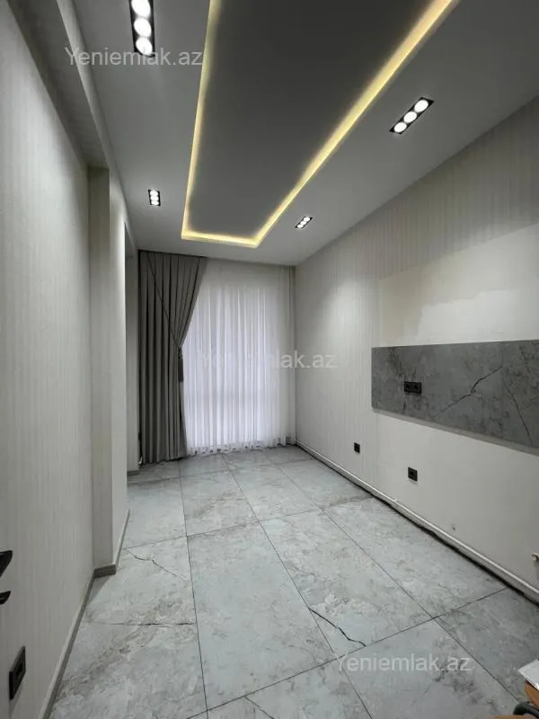 Satılır 2 otaqlı yeni tikili 72 m²