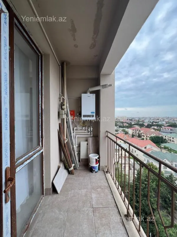 Satılır 2 otaqlı yeni tikili 72 m²