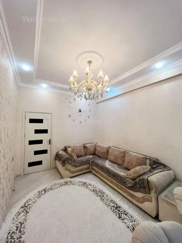 Satılır 2 otaqlı yeni tikili 75 m²