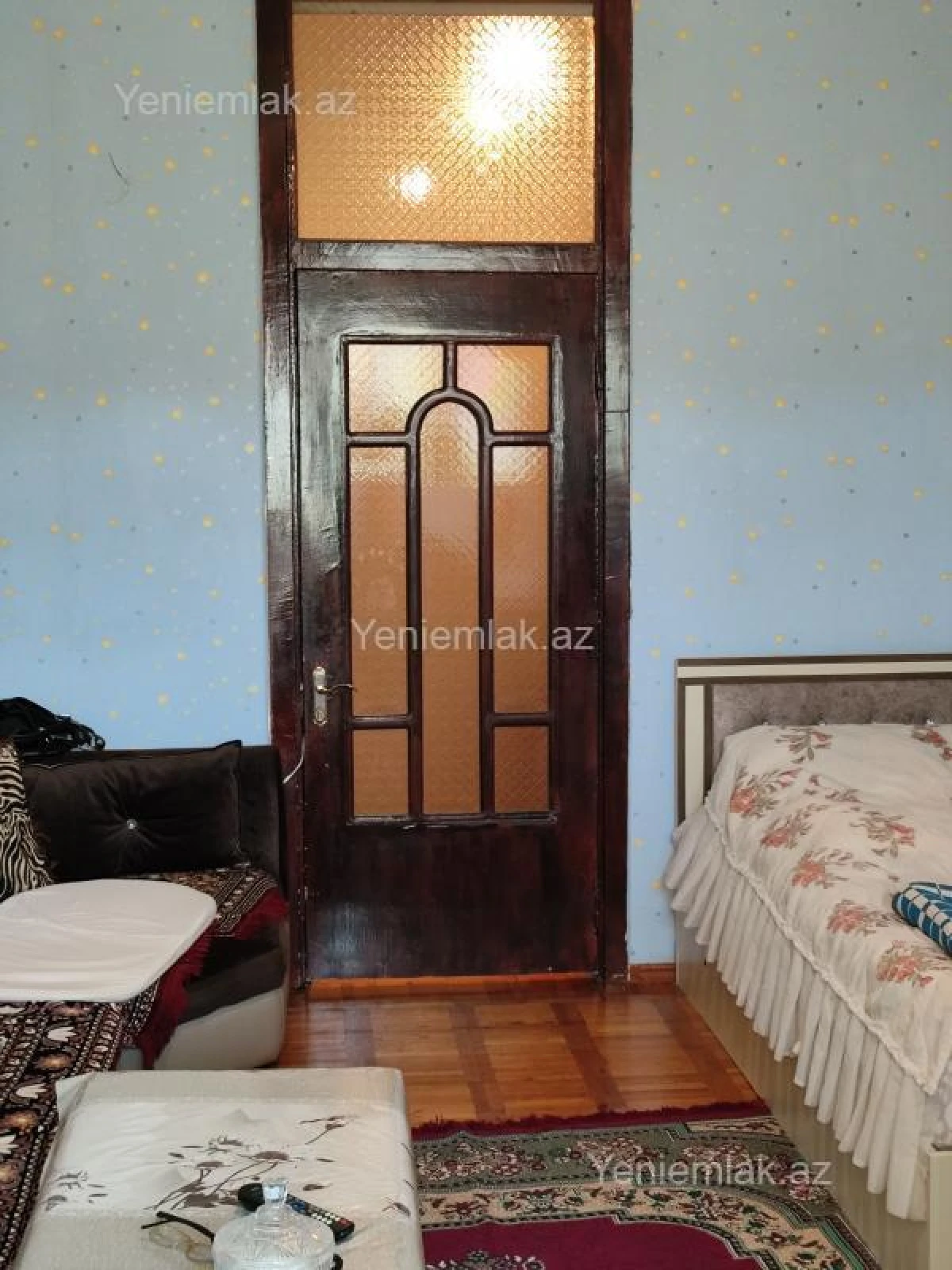 Satılır 2 otaqlı köhnə tikili 60 m²