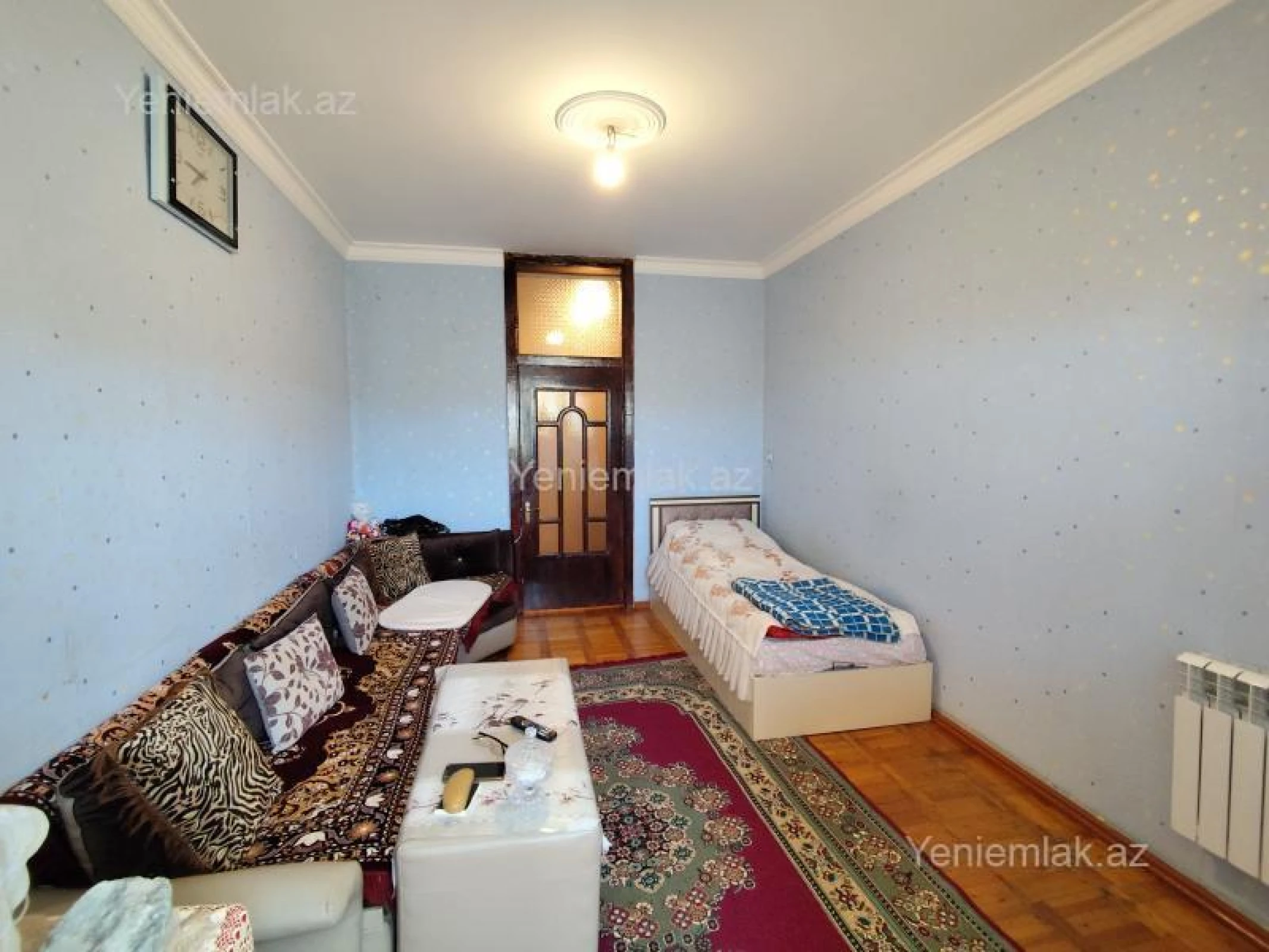 Satılır 2 otaqlı köhnə tikili 60 m²
