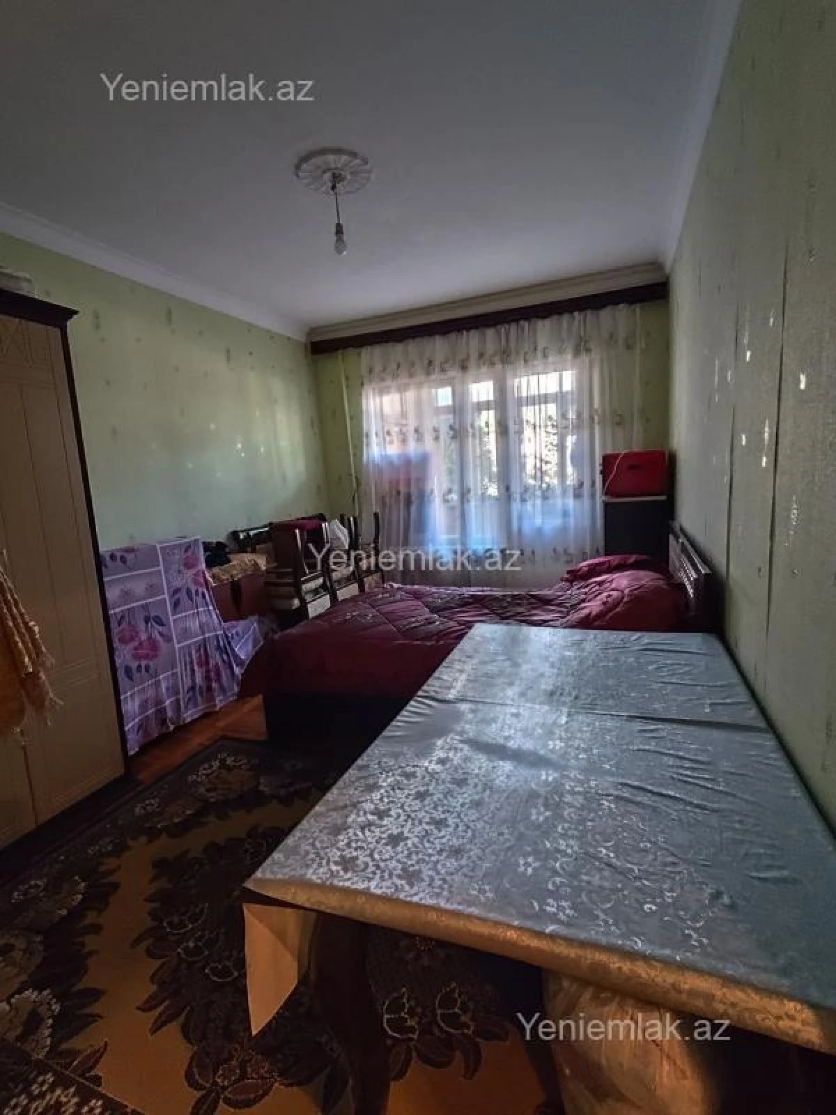 Satılır 2 otaqlı köhnə tikili 60 m²