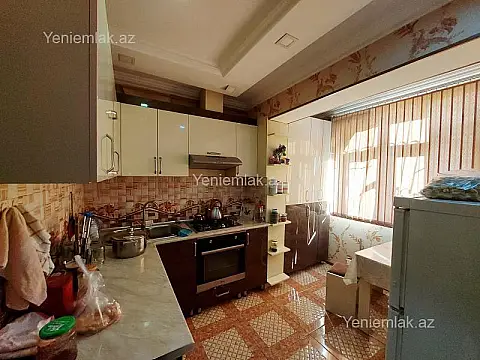 Satılır 2 otaqlı köhnə tikili 58 m²