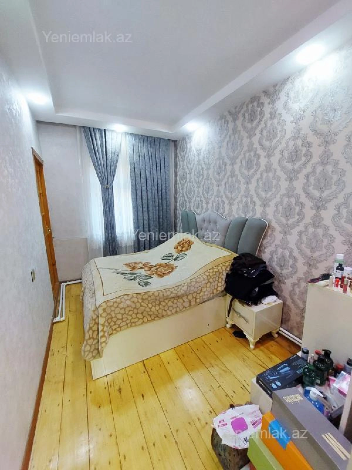 Satılır 2 otaqlı köhnə tikili 58 m²