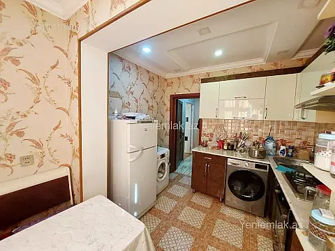 Satılır 2 otaqlı köhnə tikili 58 m² — Sumqayıt, 9-cu mikrorayon 2 otaq 58.00 m²