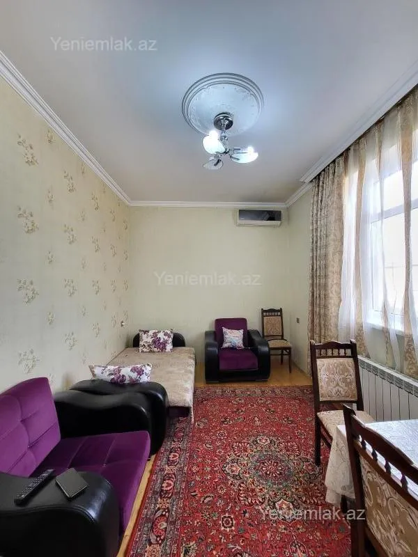 Satılır 2 otaqlı həyət evi 50 m²