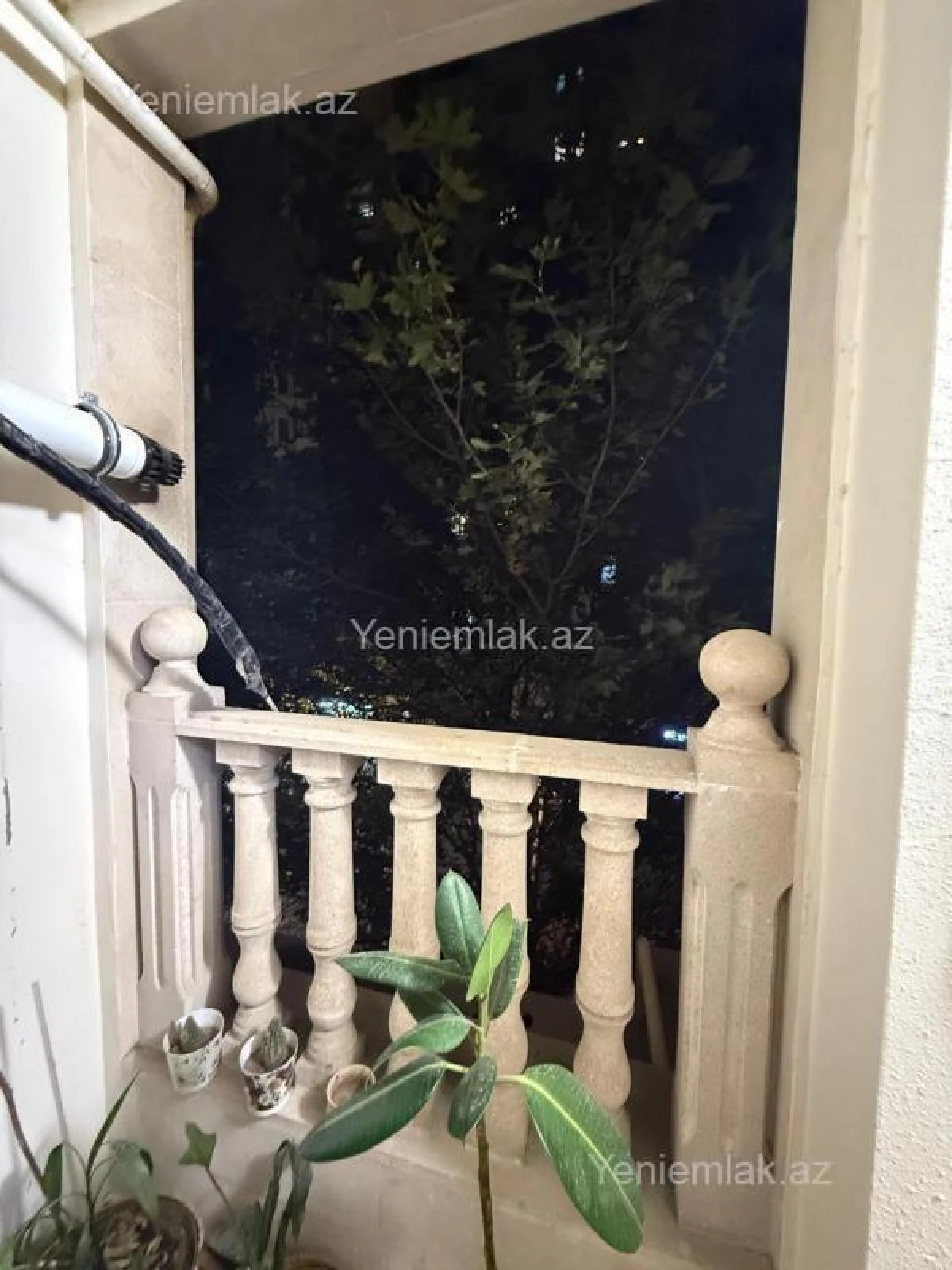 Satılır 3 otaqlı yeni tikili 80 m²