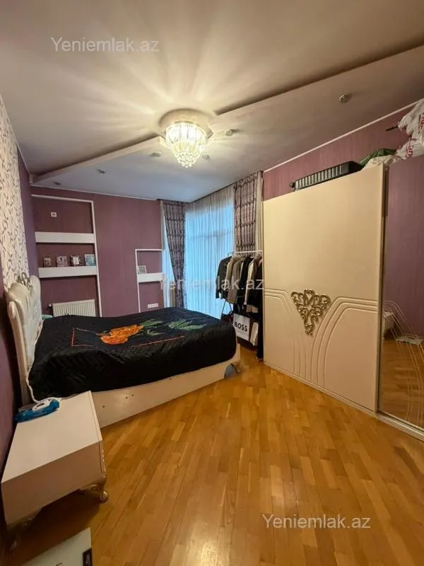 Satılır 2 otaqlı yeni tikili 92 m²