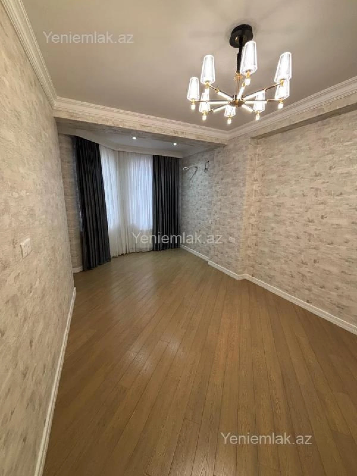 Satılır 2 otaqlı yeni tikili 70 m²