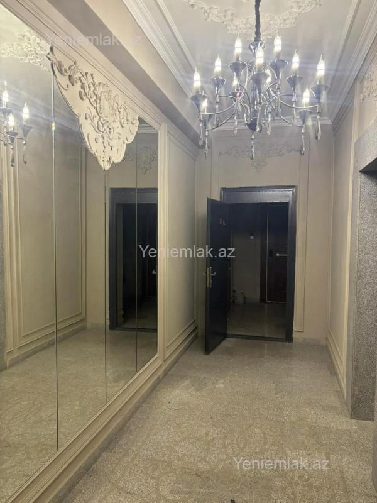 Satılır 2 otaqlı yeni tikili 73 m²