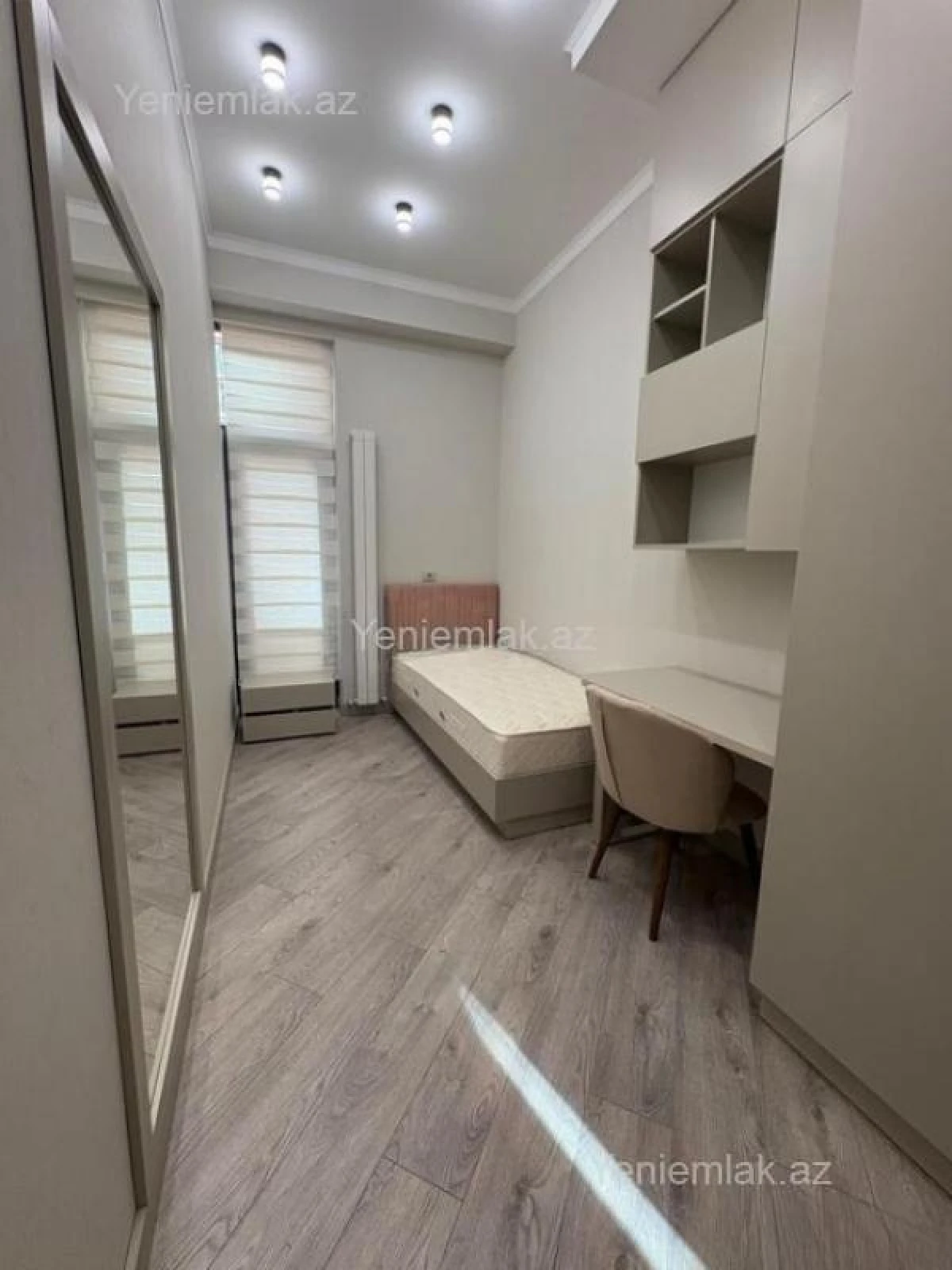 Satılır 4 otaqlı yeni tikili 120 m²