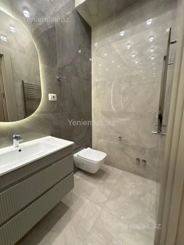 Satılır 4 otaqlı yeni tikili 120 m²