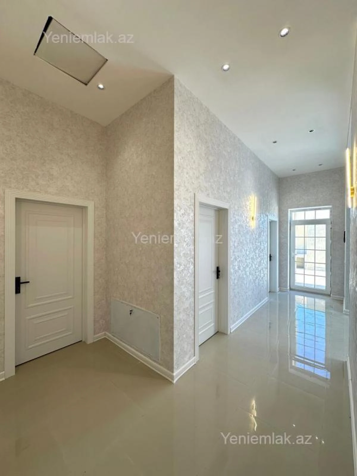 Satılır 4 otaqlı həyət evi 100 m²