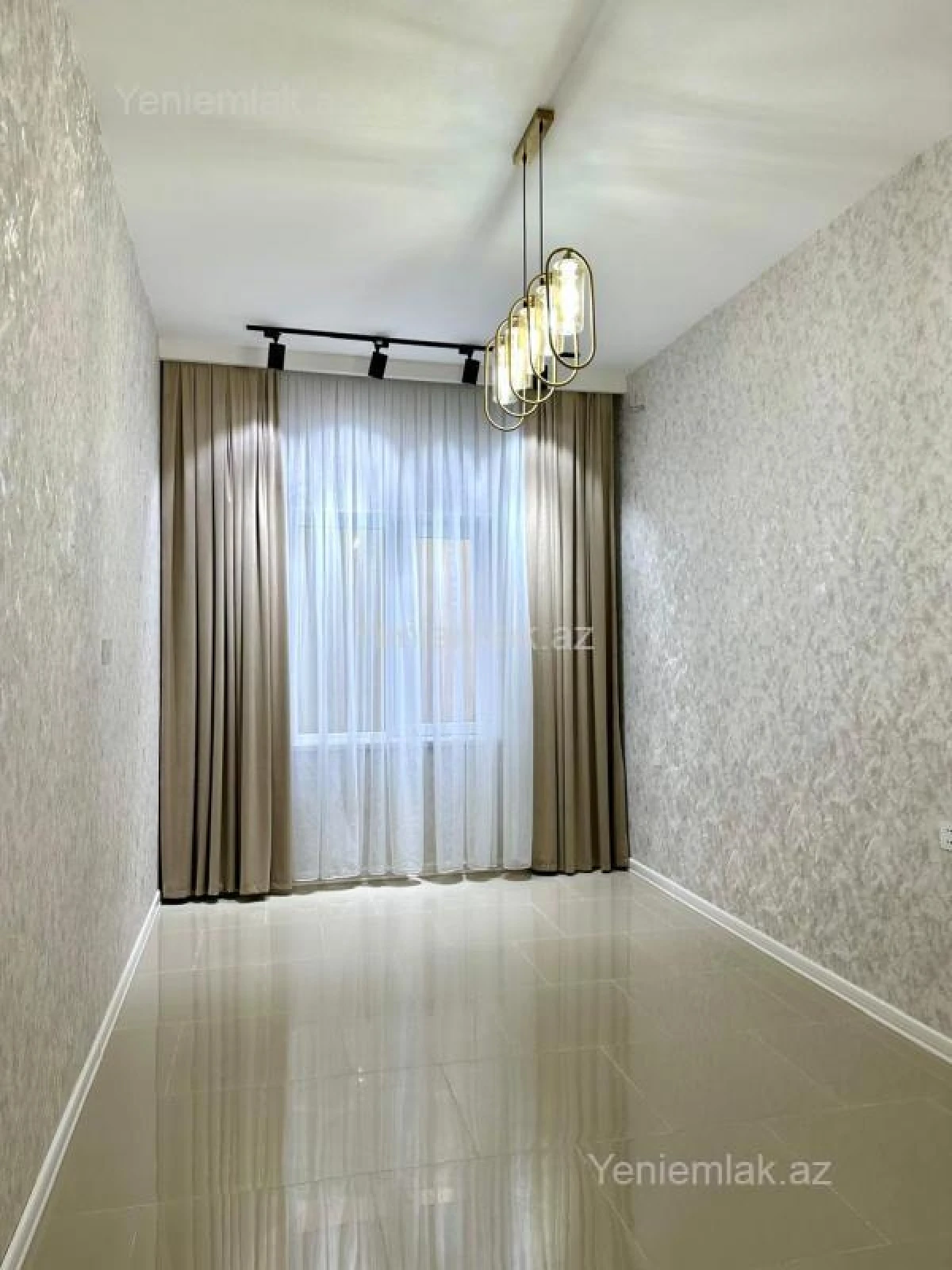 Satılır 4 otaqlı həyət evi 100 m²