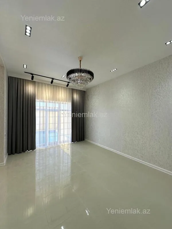 Satılır 4 otaqlı həyət evi 100 m²