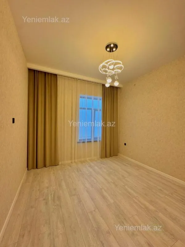 Satılır 4 otaqlı həyət evi 170 m²