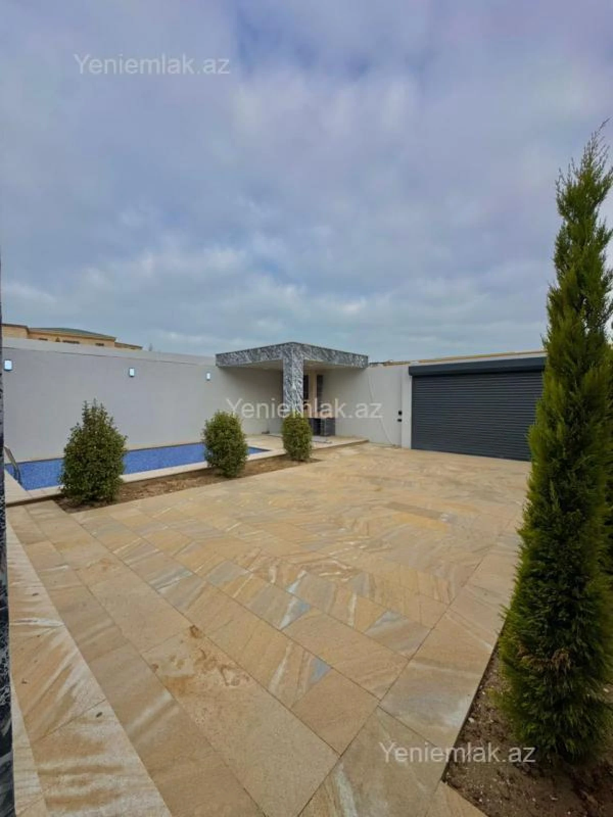 Satılır 4 otaqlı həyət evi 170 m²