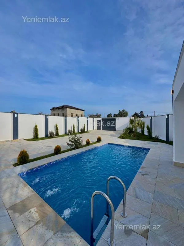 Satılır 4 otaqlı həyət evi 160 m²