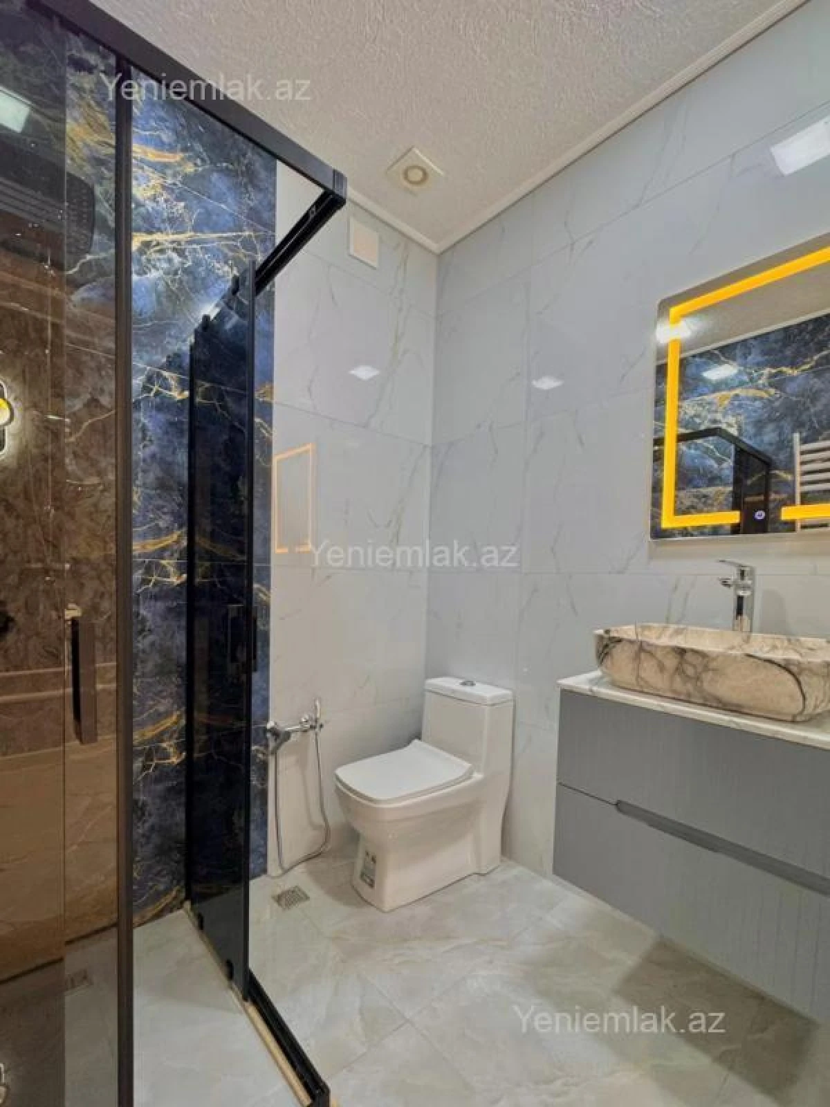 Satılır 4 otaqlı həyət evi 160 m²