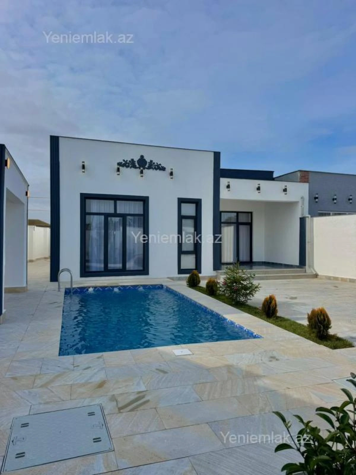 Satılır 4 otaqlı həyət evi 160 m²